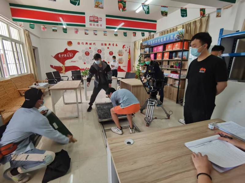 历城区广告片拍摄公司：极简主义践行者，少即是多的视觉哲学